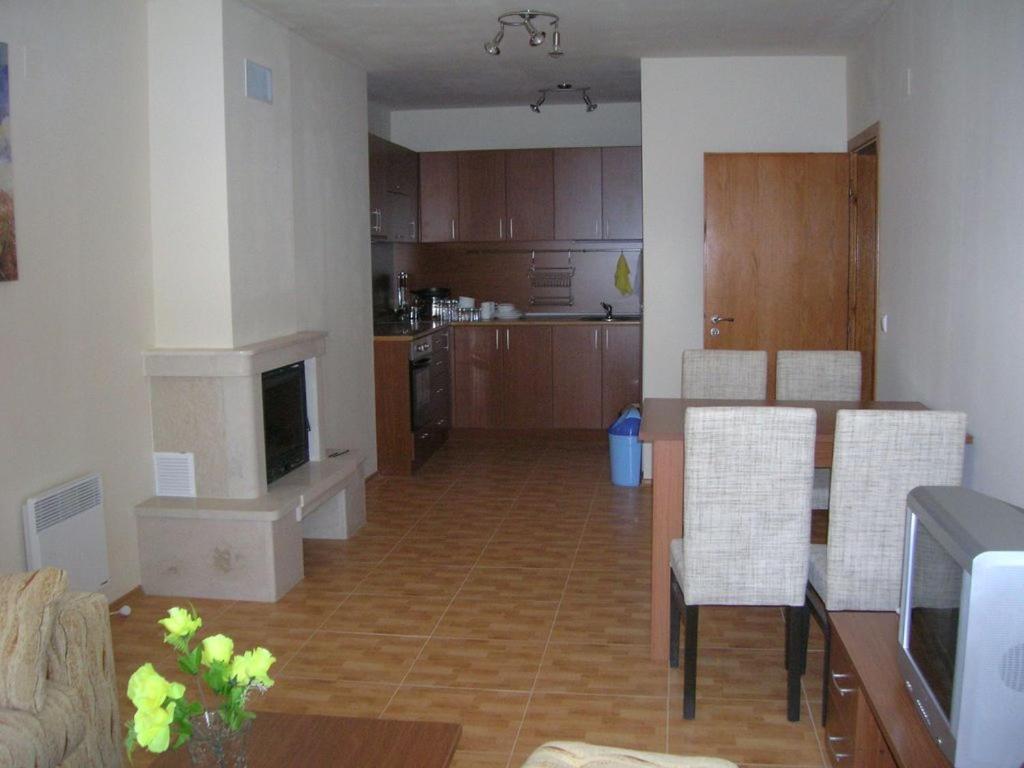 Ferienwohnung Апартамент В Лъки Спа Комплекс Pamporowo Exterior foto