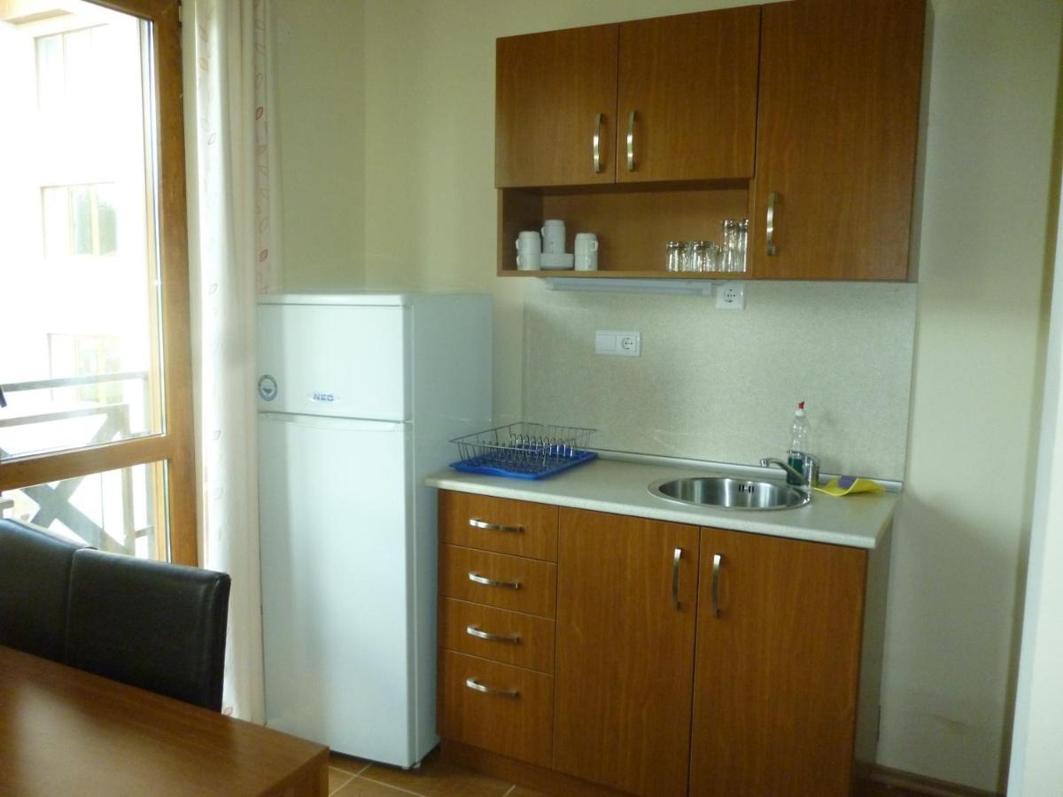 Ferienwohnung Апартамент В Лъки Спа Комплекс Pamporowo Exterior foto
